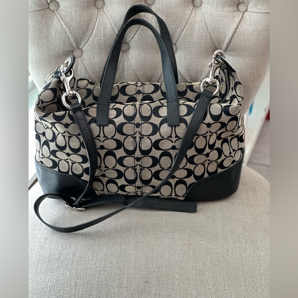 Coach tote-‼️SOLD‼️